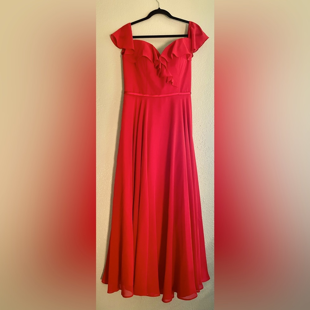 Ally’s Collection, Formal Dress, 8/10